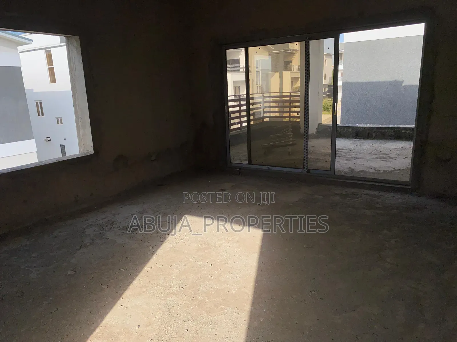 5bdrm Duplex in Secured Estate, Life Camp for sale