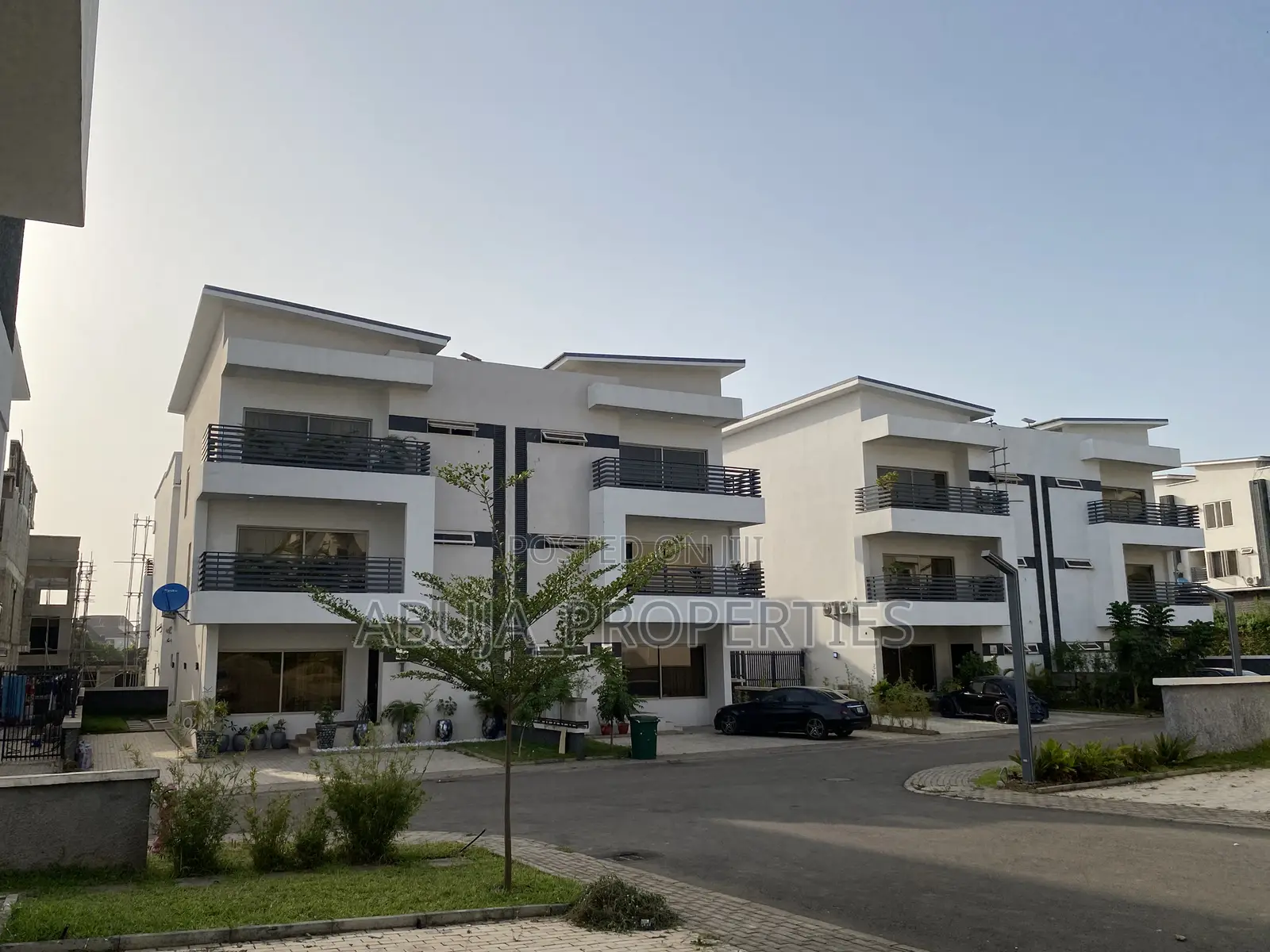4bdrm Duplex in Secured Estate, Life Camp for sale