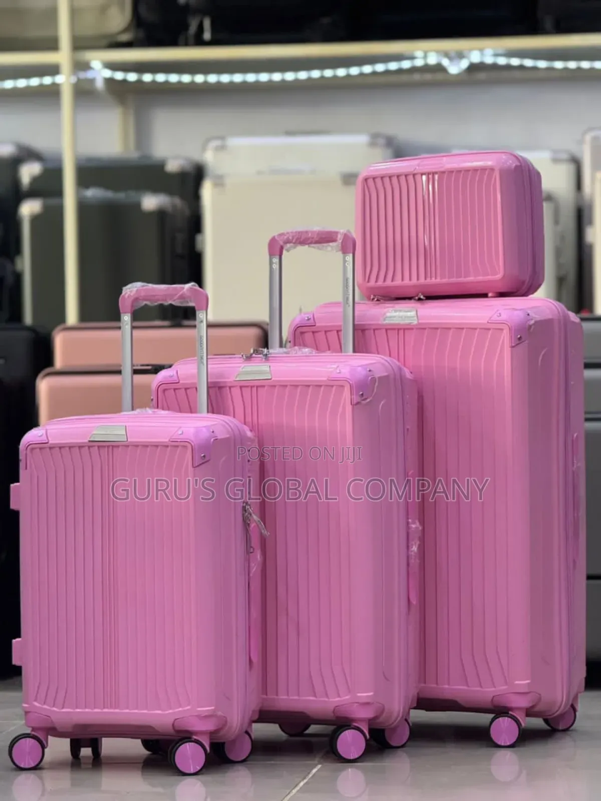 Luxury Unbreakable B Plastic Travel Bags