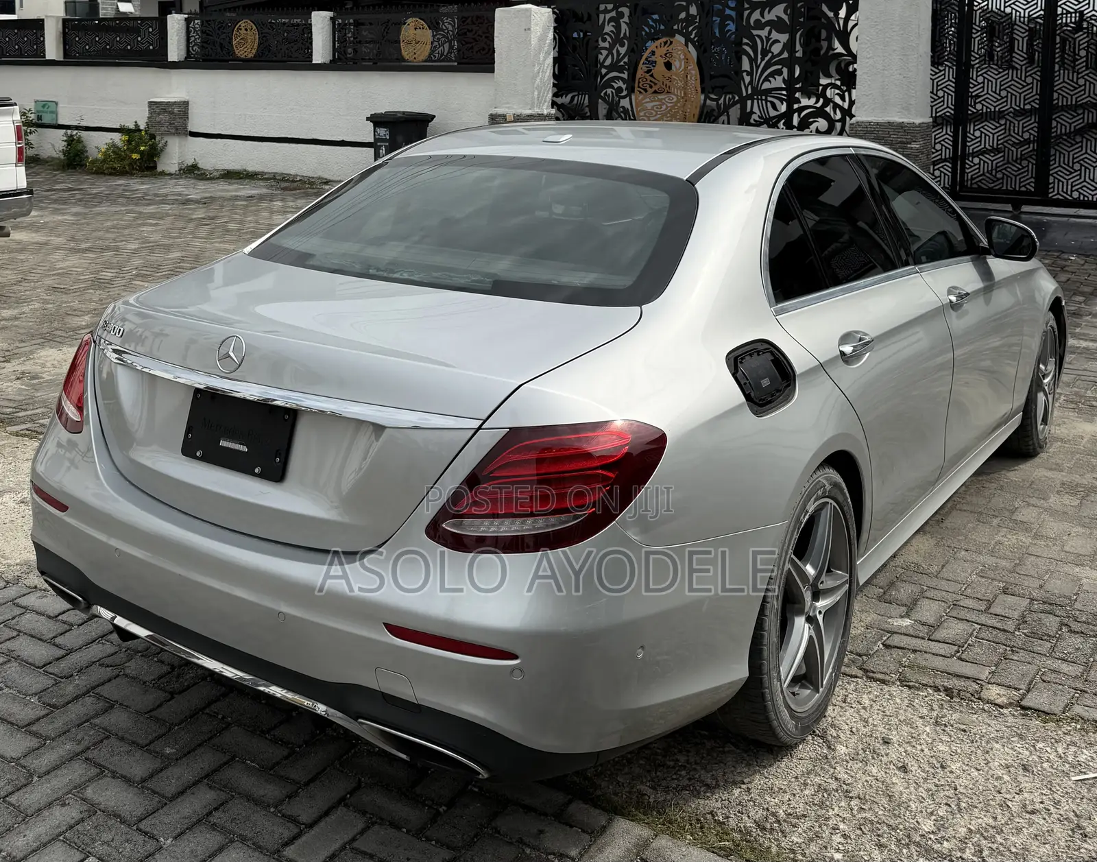 Mercedes-Benz E300 4Matic AWD Sedan (2.0L 4cyl 9A) 2017 Silver