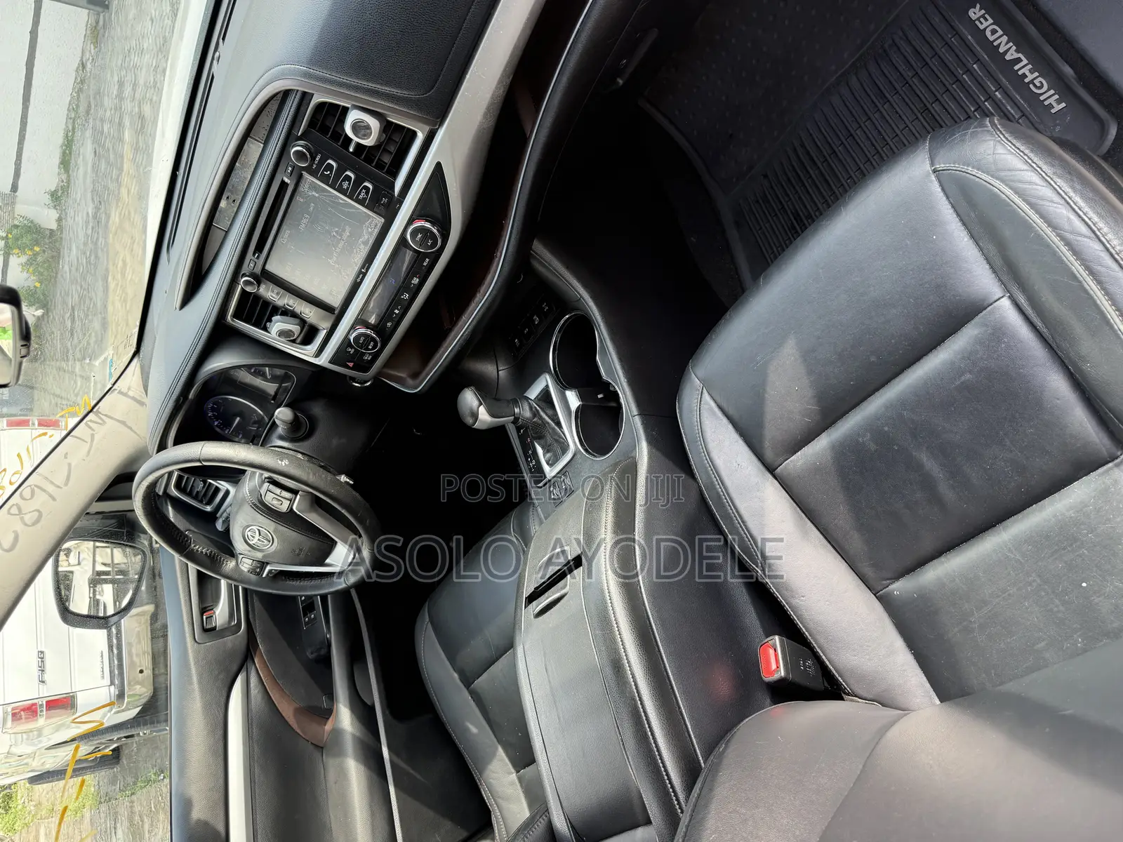 Toyota Highlander XLE V6 4x4 (3.5L 6cyl 6A) 2016 White