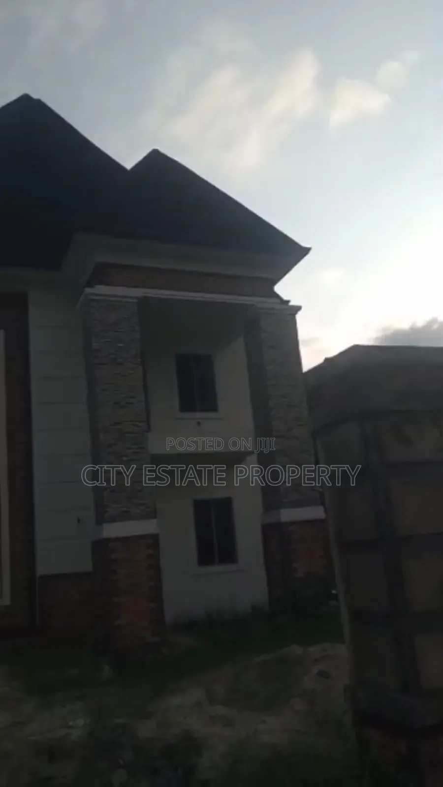 Furnished 4bdrm Duplex in Shell Corp. Estate, Port-Harcourt for sale