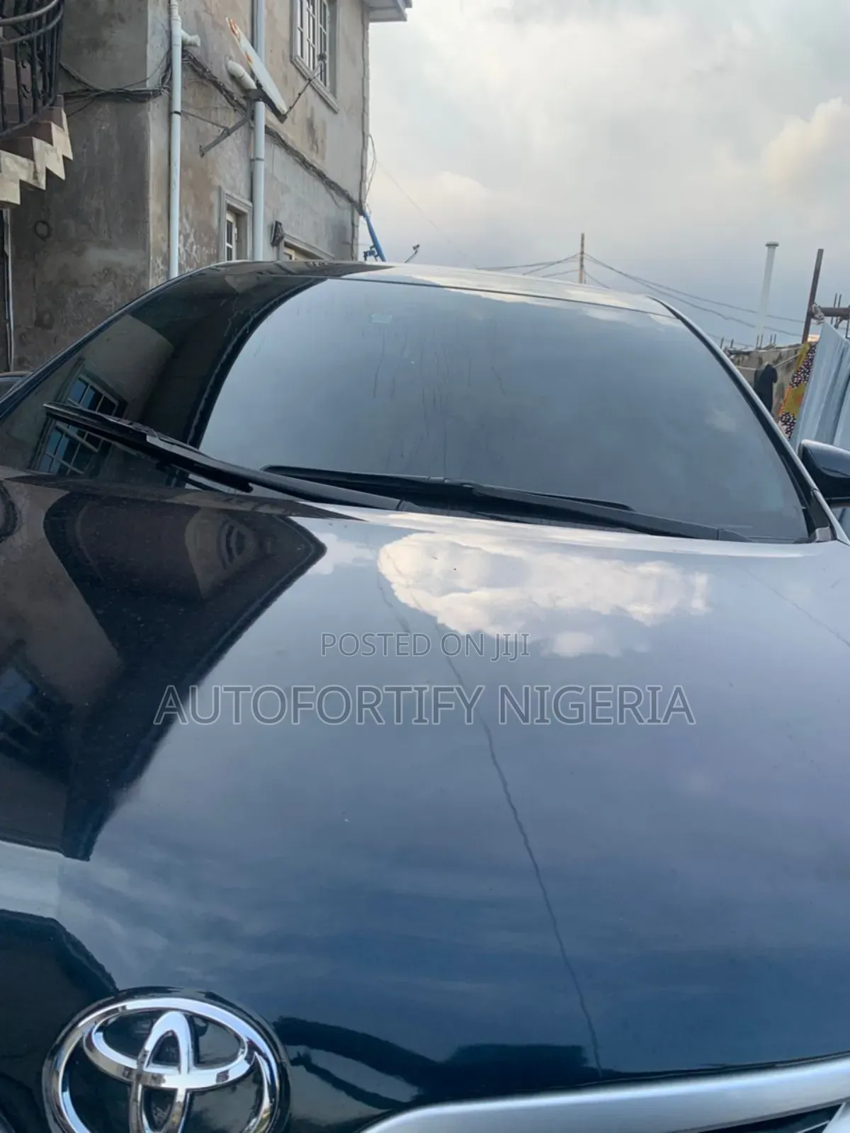 Nano Ceramic Tint Material, Precut For One Vehicle