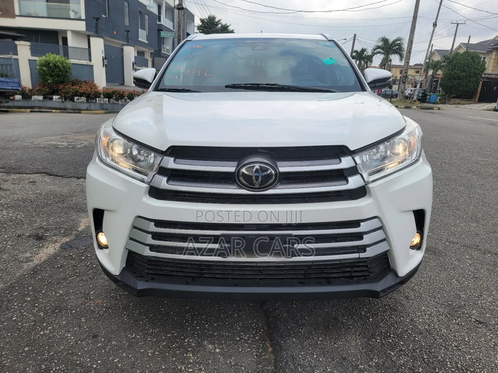 Toyota Highlander XLE 2019 Silver