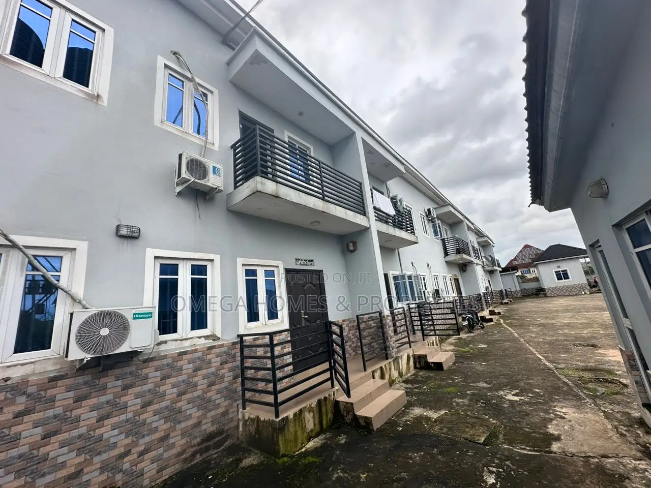 2bdrm Duplex in Ibb Housing Estate for sale