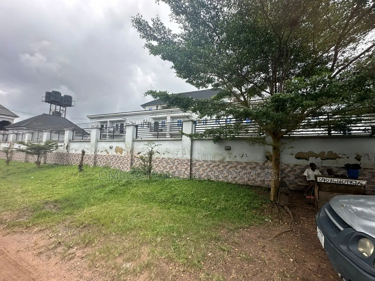 2bdrm Duplex in Ibb Housing Estate for sale