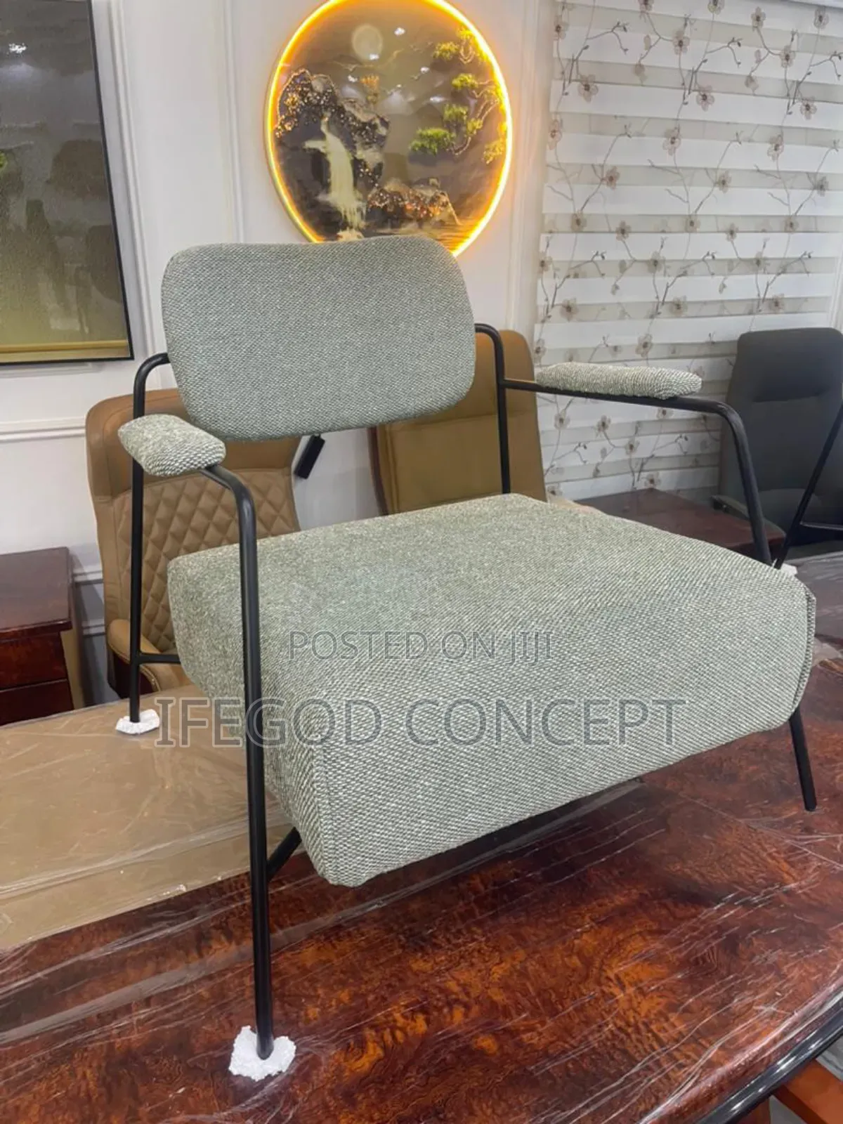 Modern Accent Chairs