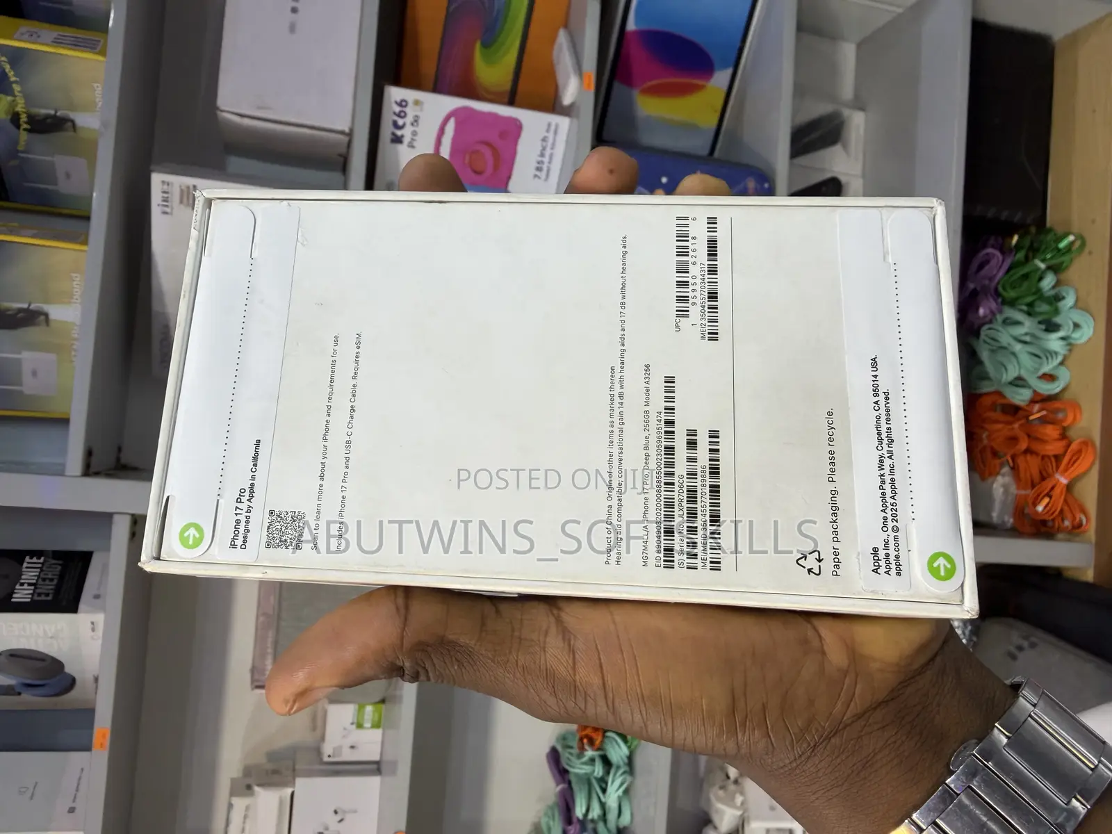 New Apple iPhone 17 Pro 256 GB Blue