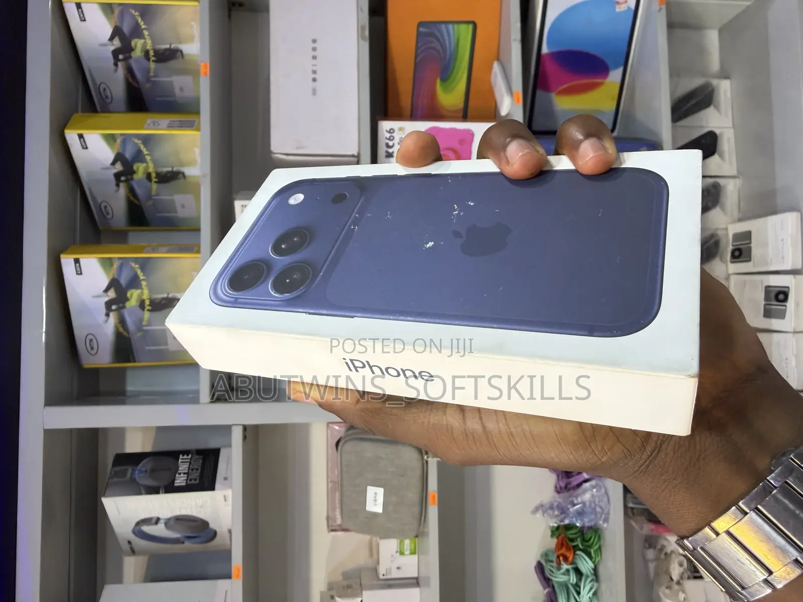 New Apple iPhone 17 Pro 256 GB Blue