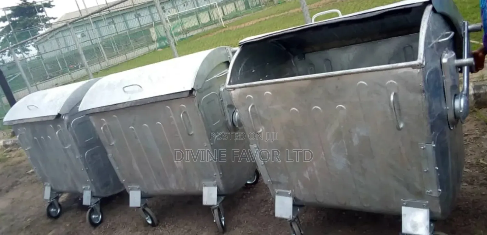 Galvanized Garbage Bin 1,100 Litres.