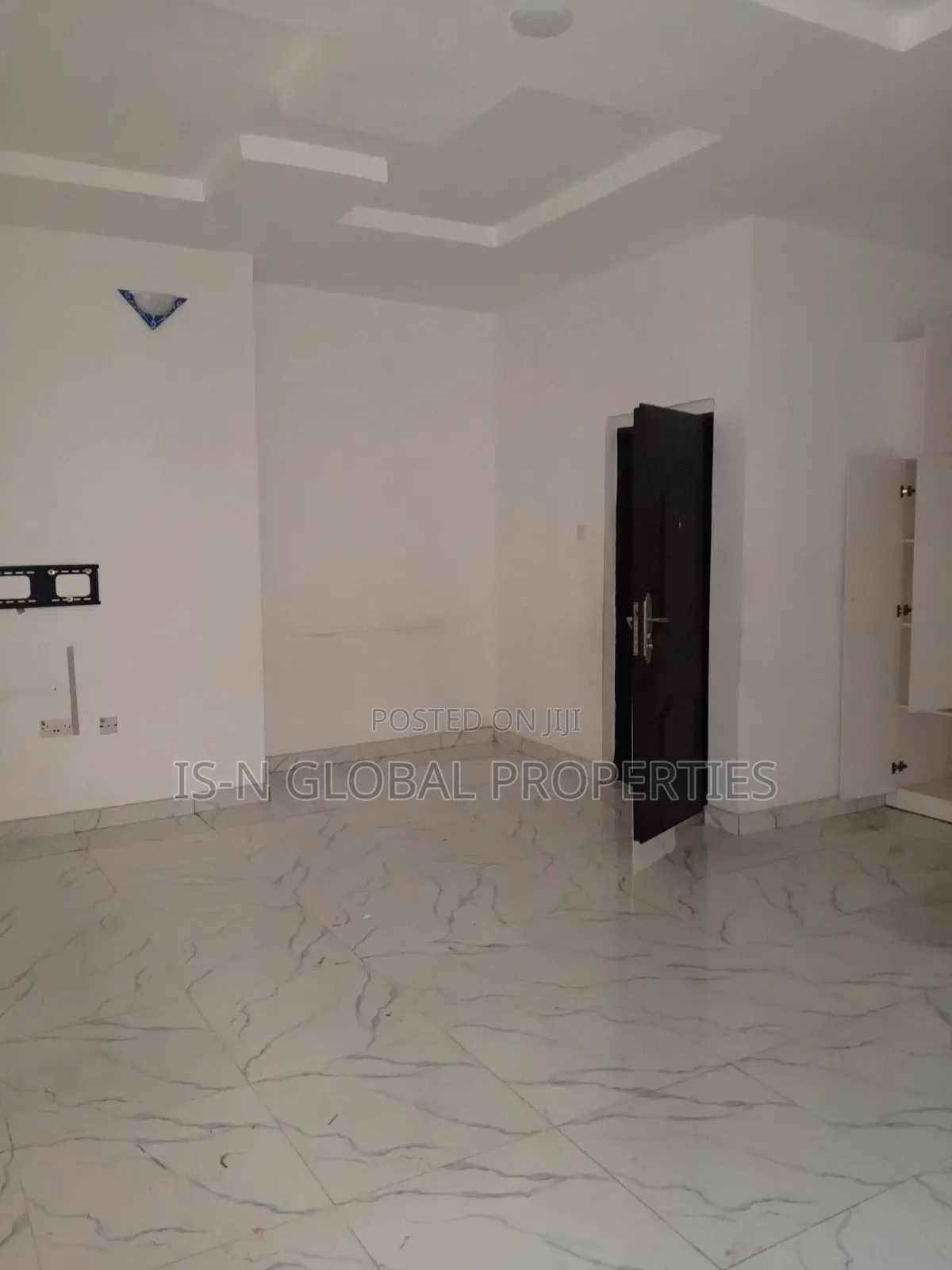 2bdrm House in Army Estate, Warri for rent