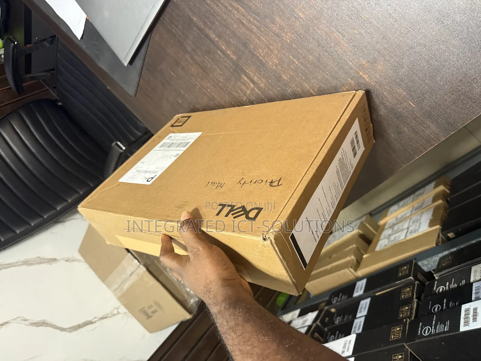 New Laptop Dell Pro Max 16 32GB Intel Core Ultra 9 SSD 1T