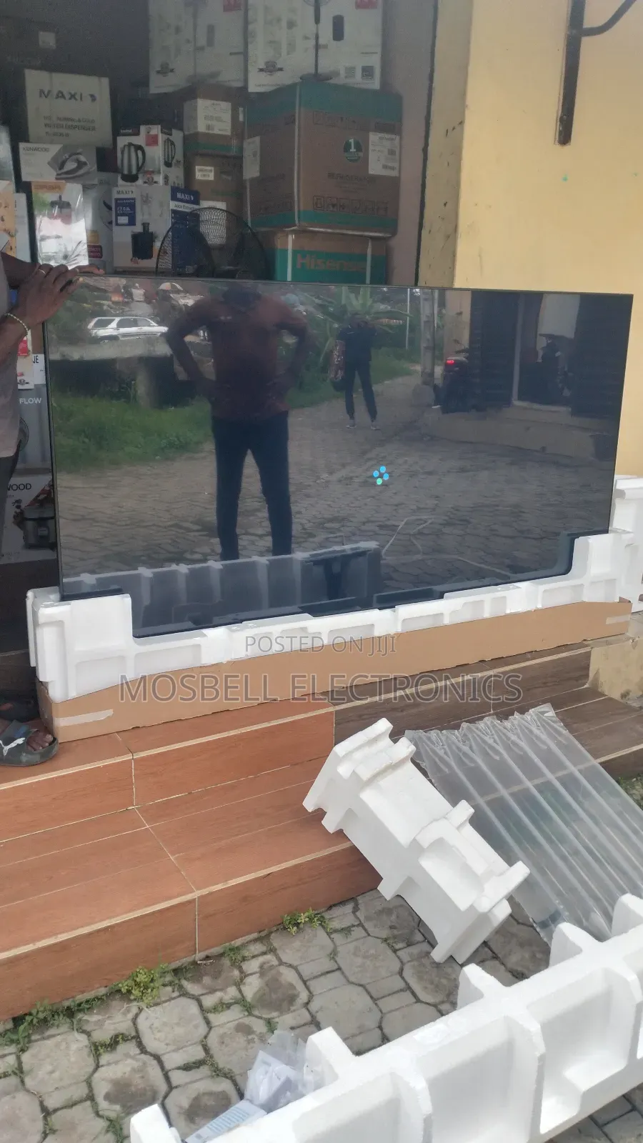 Samsung Ua85du7000umte - 85" Uhd,
Purcolor, Upscaling,Tizen Os
