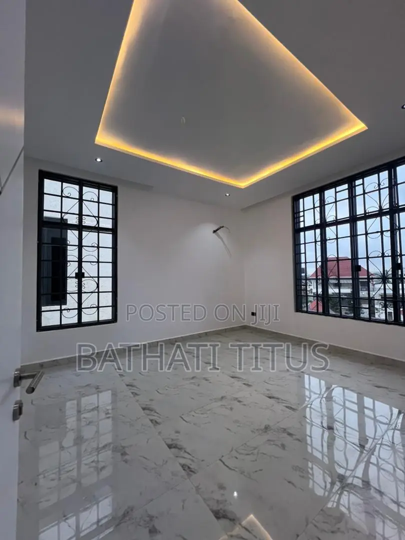 6bdrm Duplex in Katampe Extension for sale