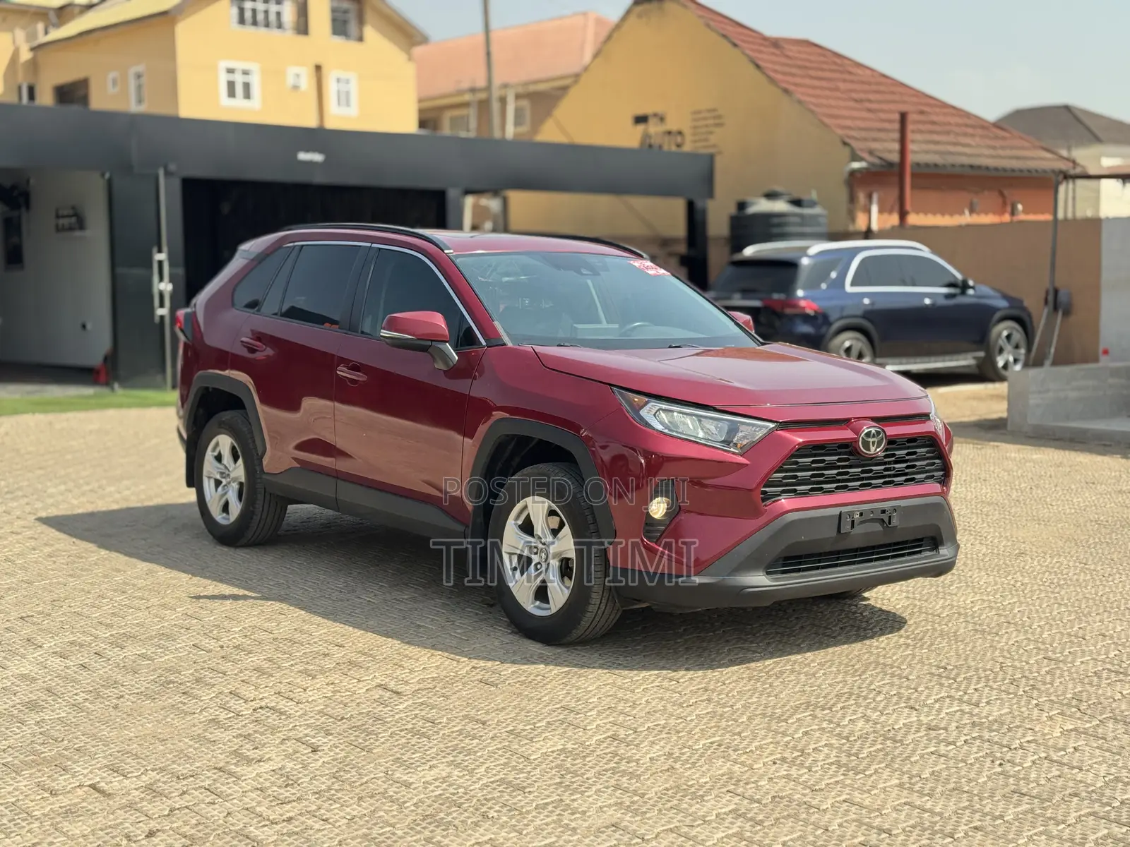 Toyota RAV4 XLE AWD 2020 Burgundy