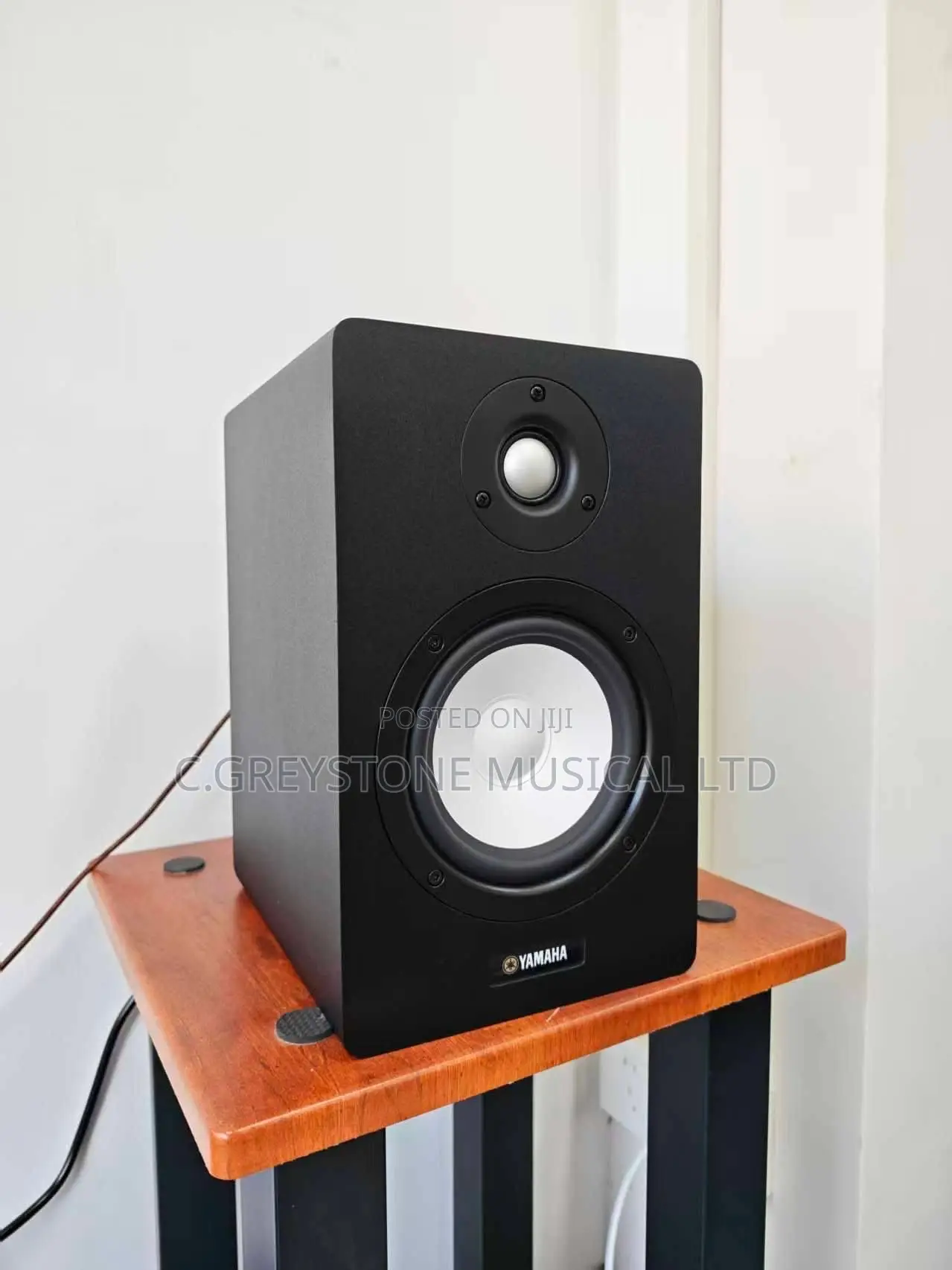 Yamaha Hs-8 Studio Monitor Speaker