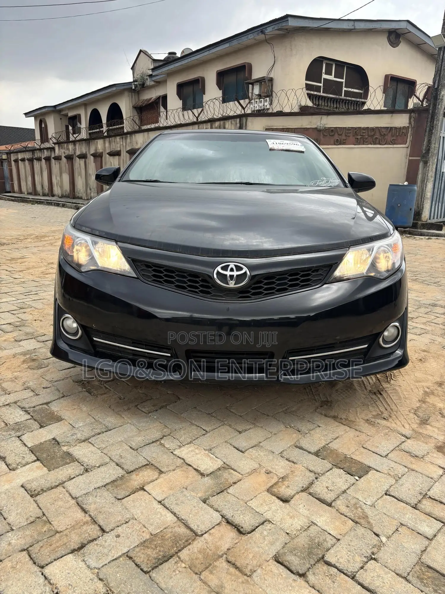 Toyota Camry SE 4dr Sedan (2.5L 4cyl 6A) 2013 Black