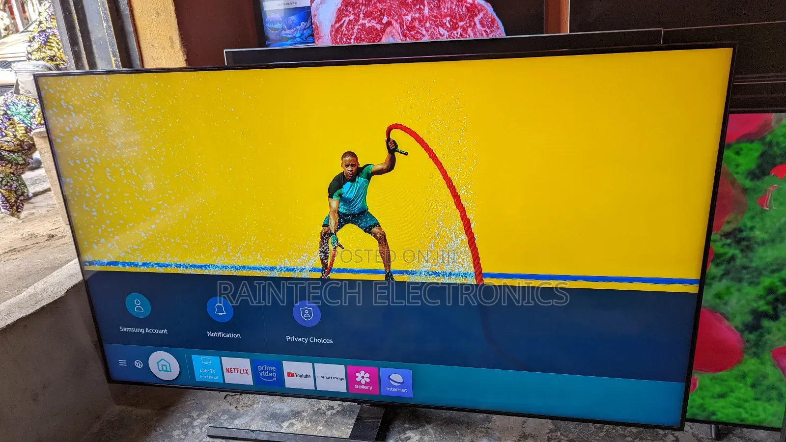 Samsung 65inches Smart Frameless Qled