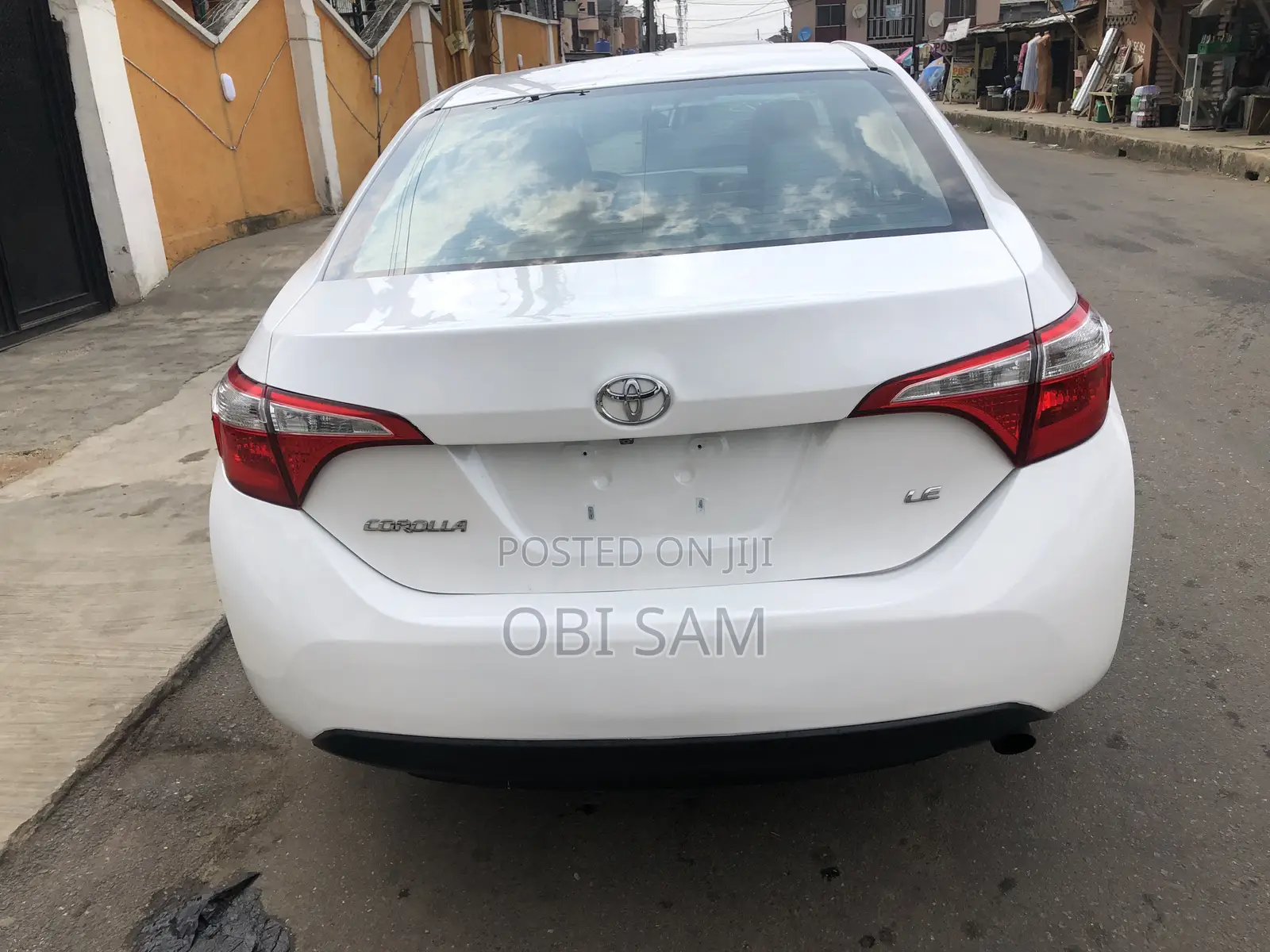 Toyota Corolla 2017 White