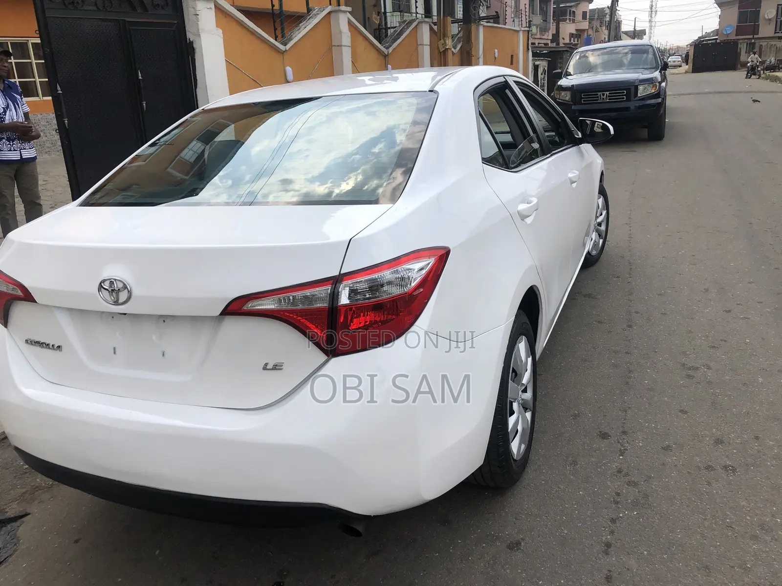 Toyota Corolla 2017 White