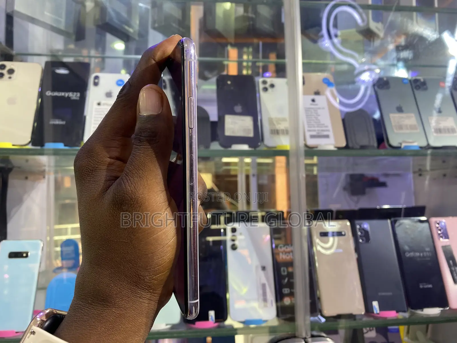 Apple iPhone XS Max 64 GB White