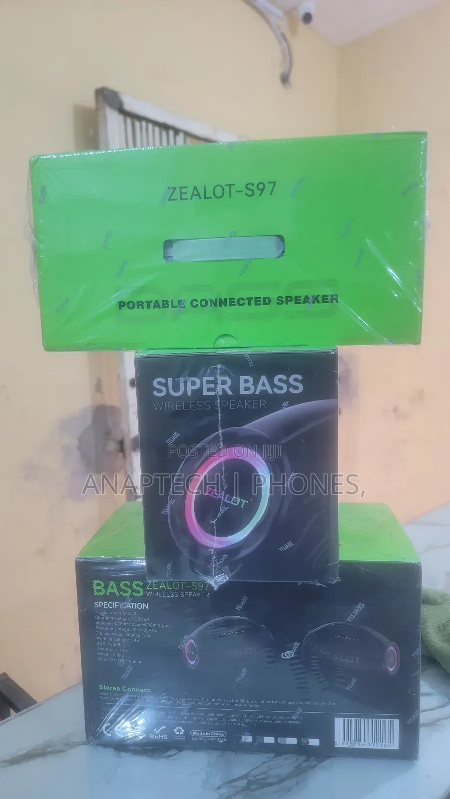 Zealot S97 Stereo Super Sound, When Turned on the Distance Is Within 1