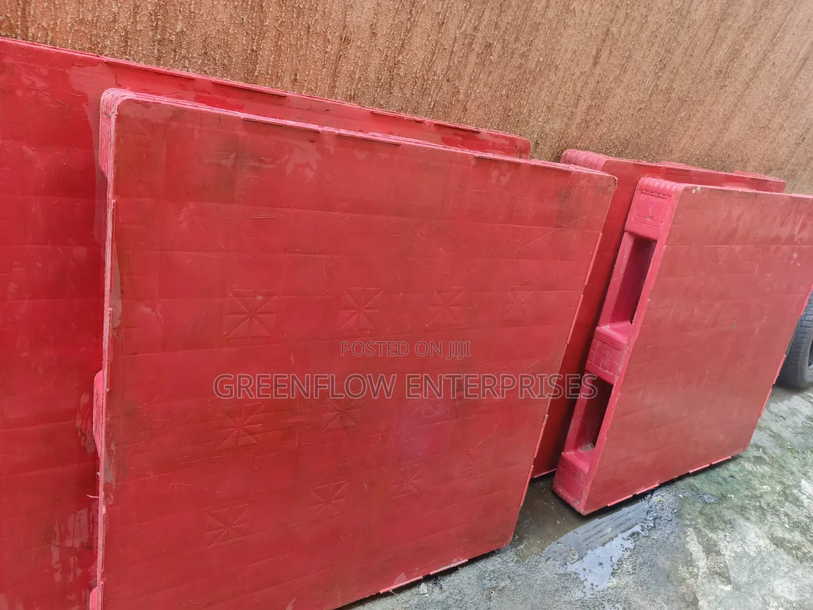 Pallets Brand New 4ft By 4ft