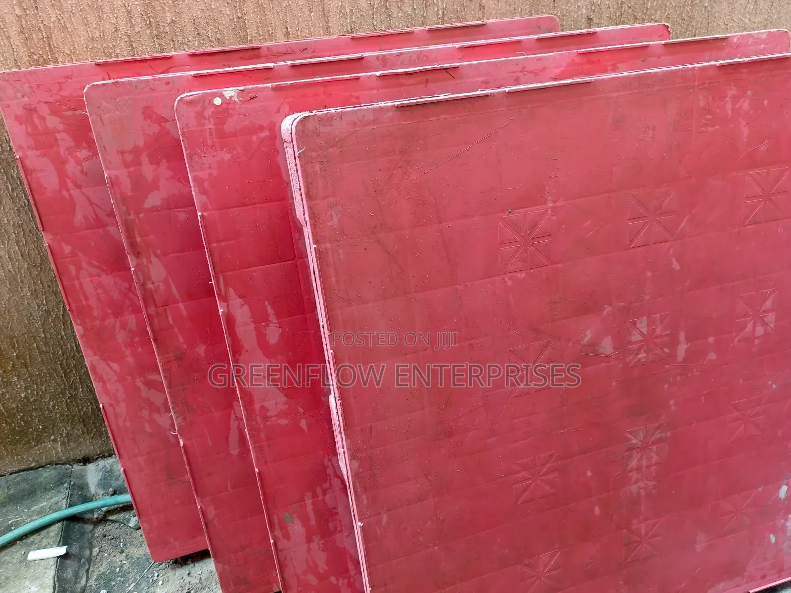 Pallets Brand New 4ft By 4ft