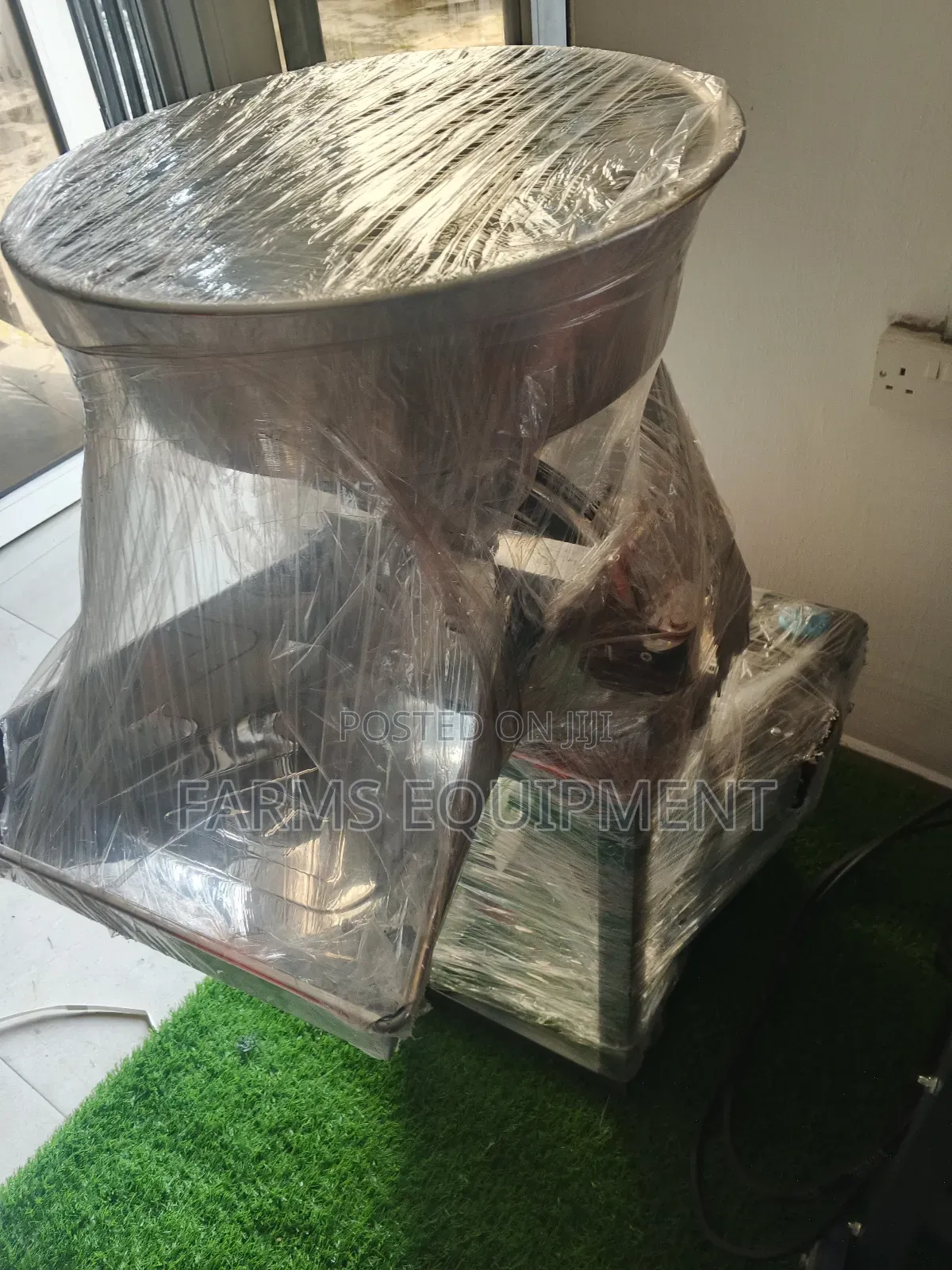 Imported Grinder Made With Pure Stainless Steel