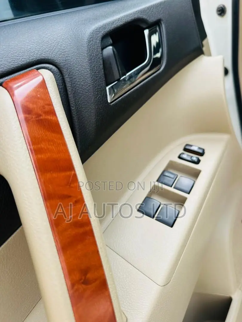 Toyota Highlander 2010 White