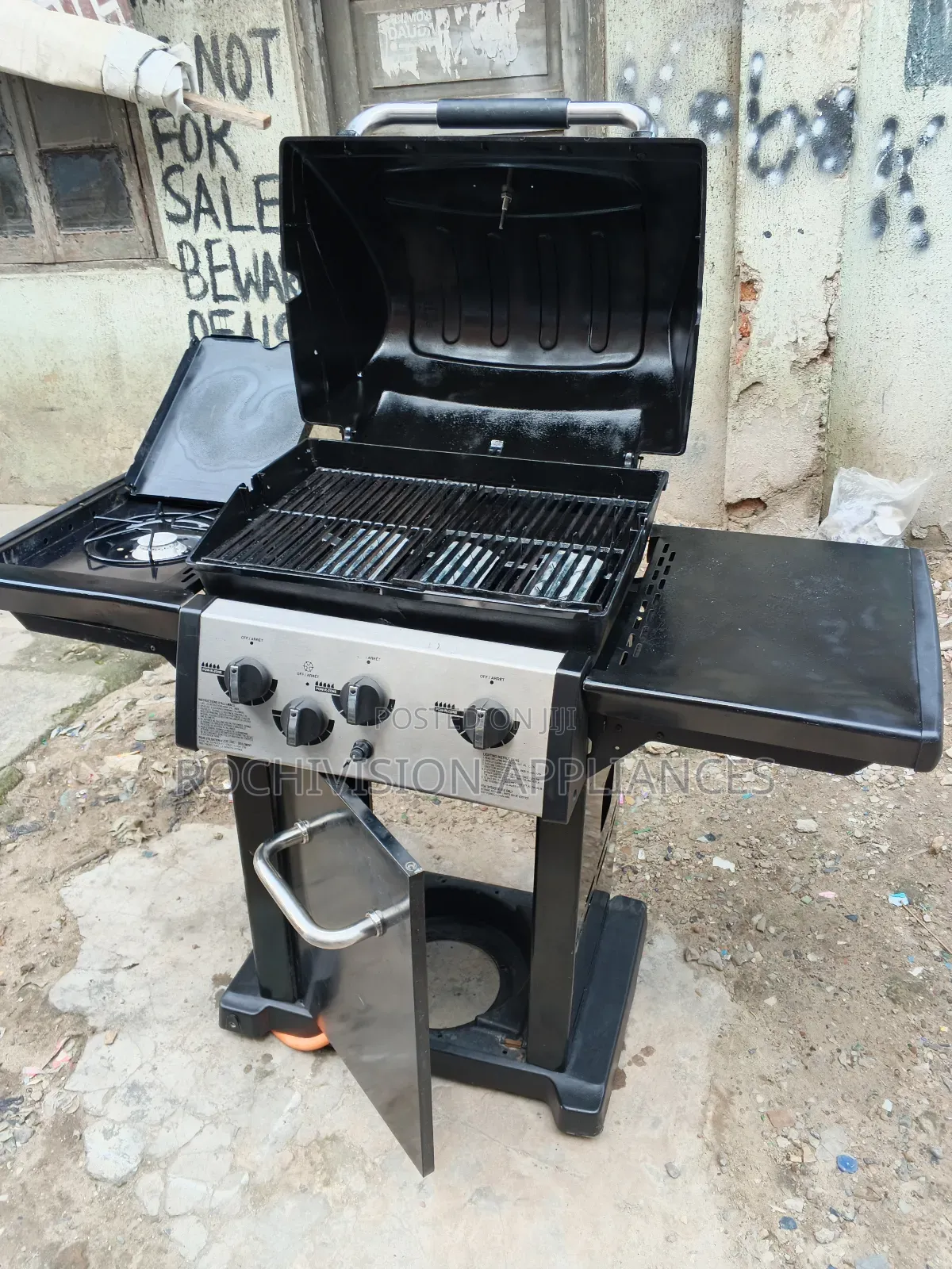 Gas and Charcoal BBQ Side Stove Gas and Charcoal Grill Outdoor Grill