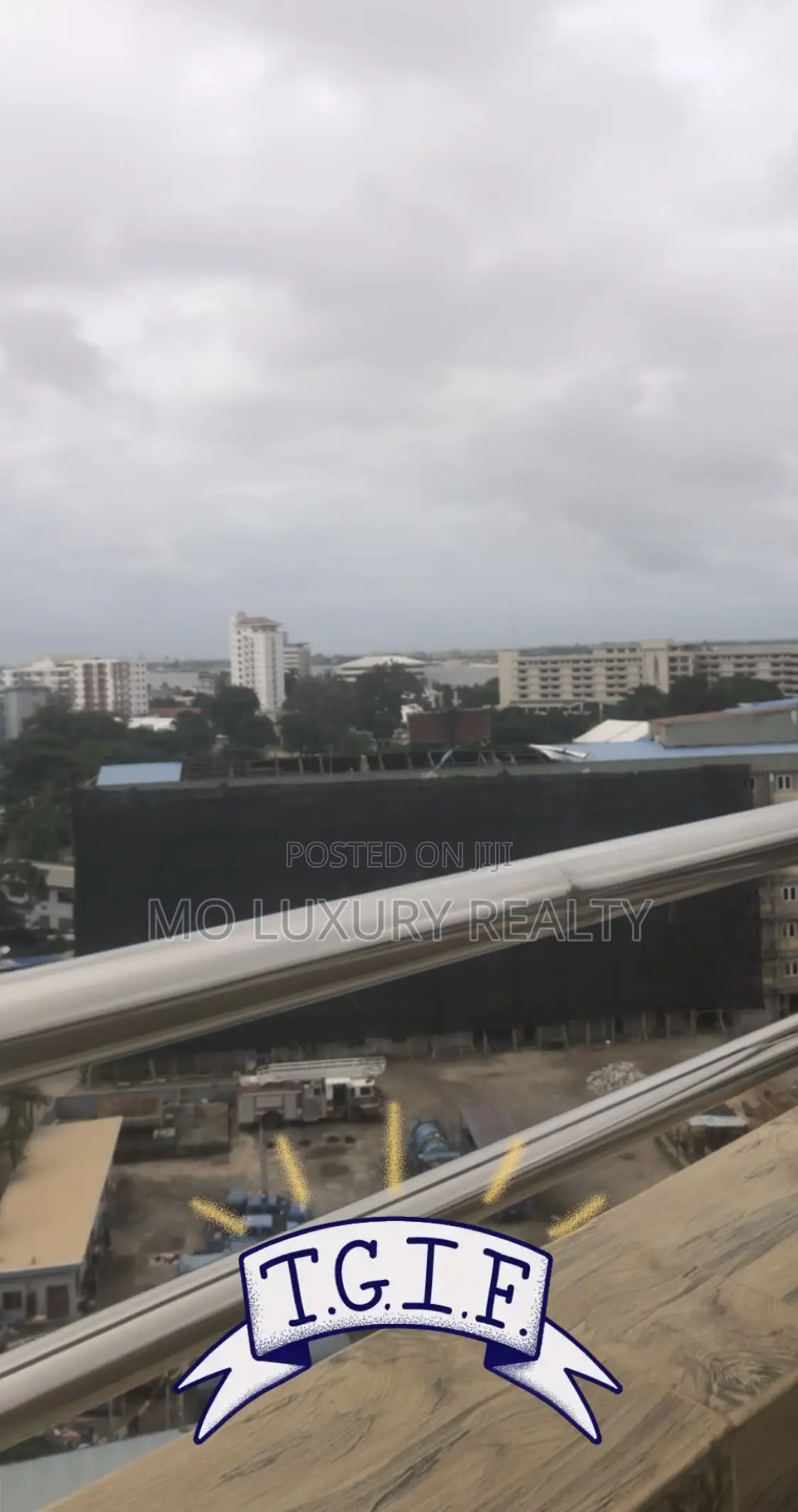3bdrm Apartment in Adeola Odeku for rent
