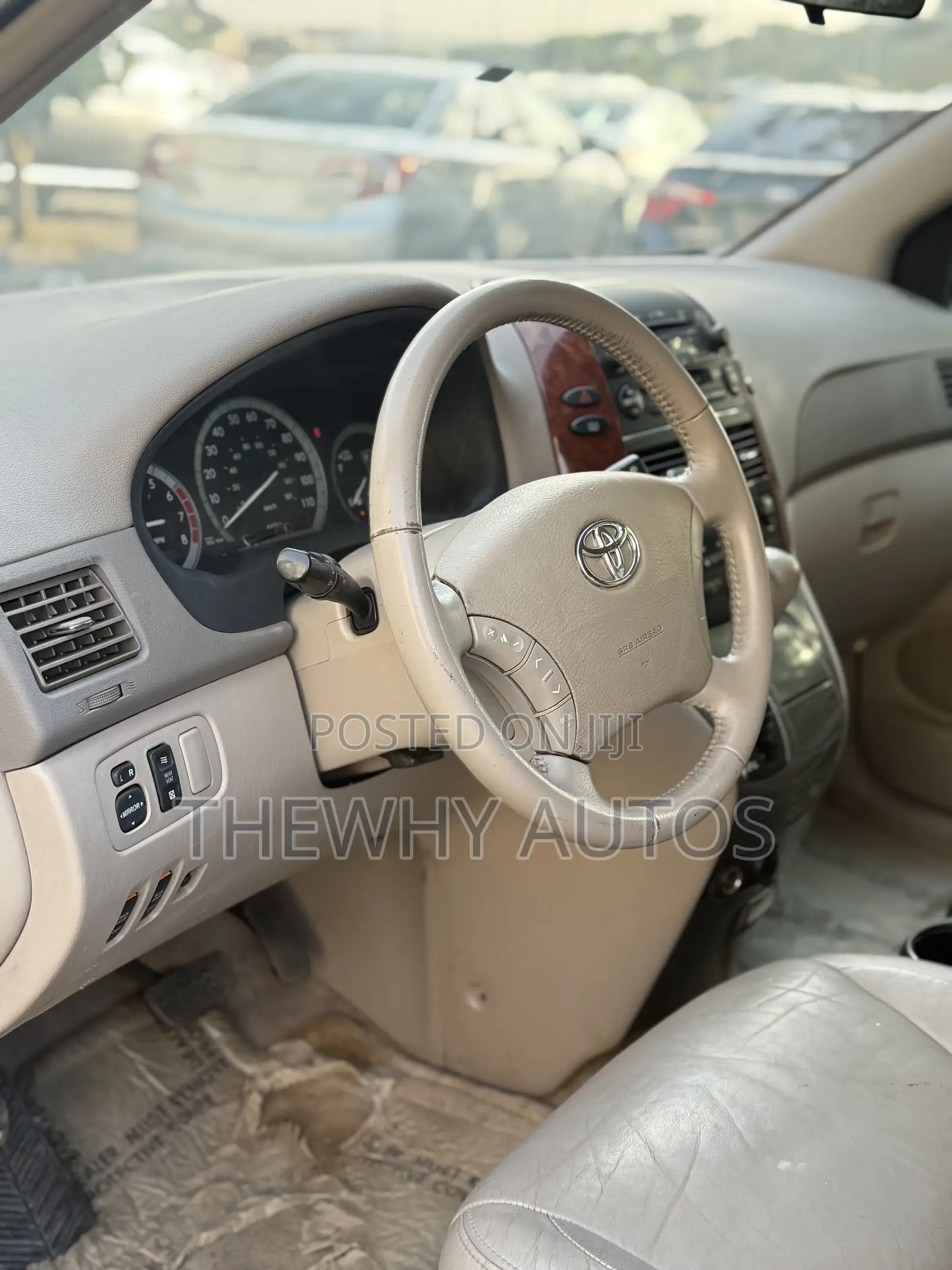 Toyota Sienna XLE 2005 Gold