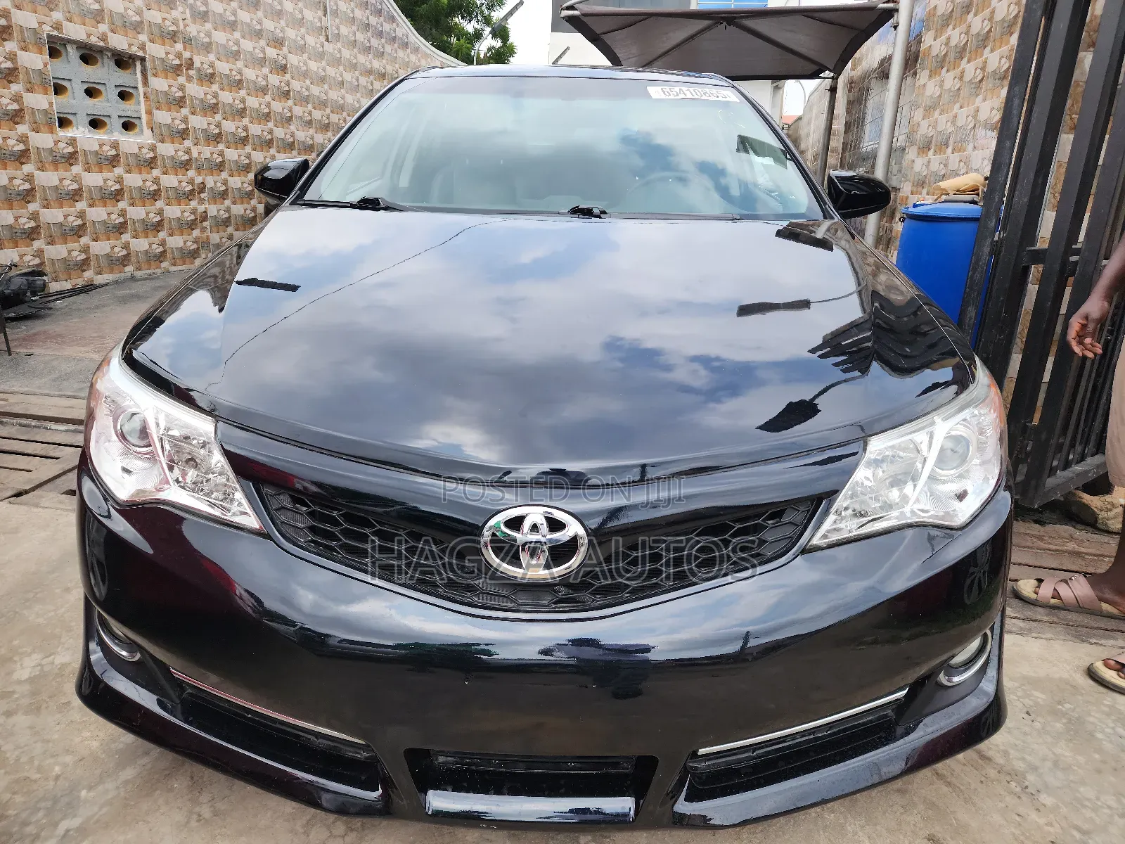 Toyota Camry SE 4dr Sedan (2.5L 4cyl 6A) 2013 Black