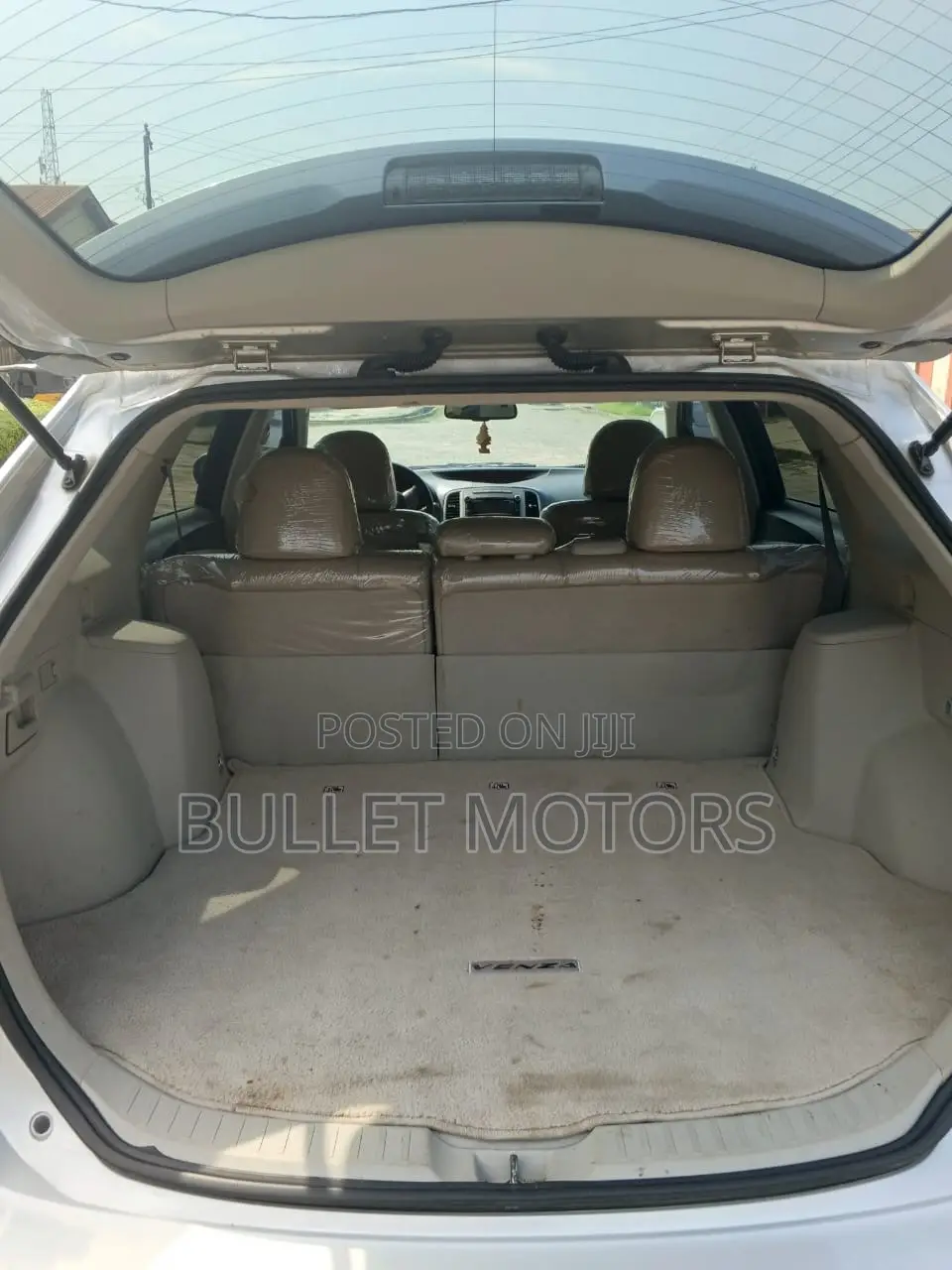 Toyota Venza AWD 2011 Silver