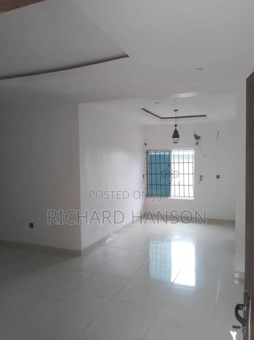20bdrm Block of Flats in Victoria Island Extension for rent