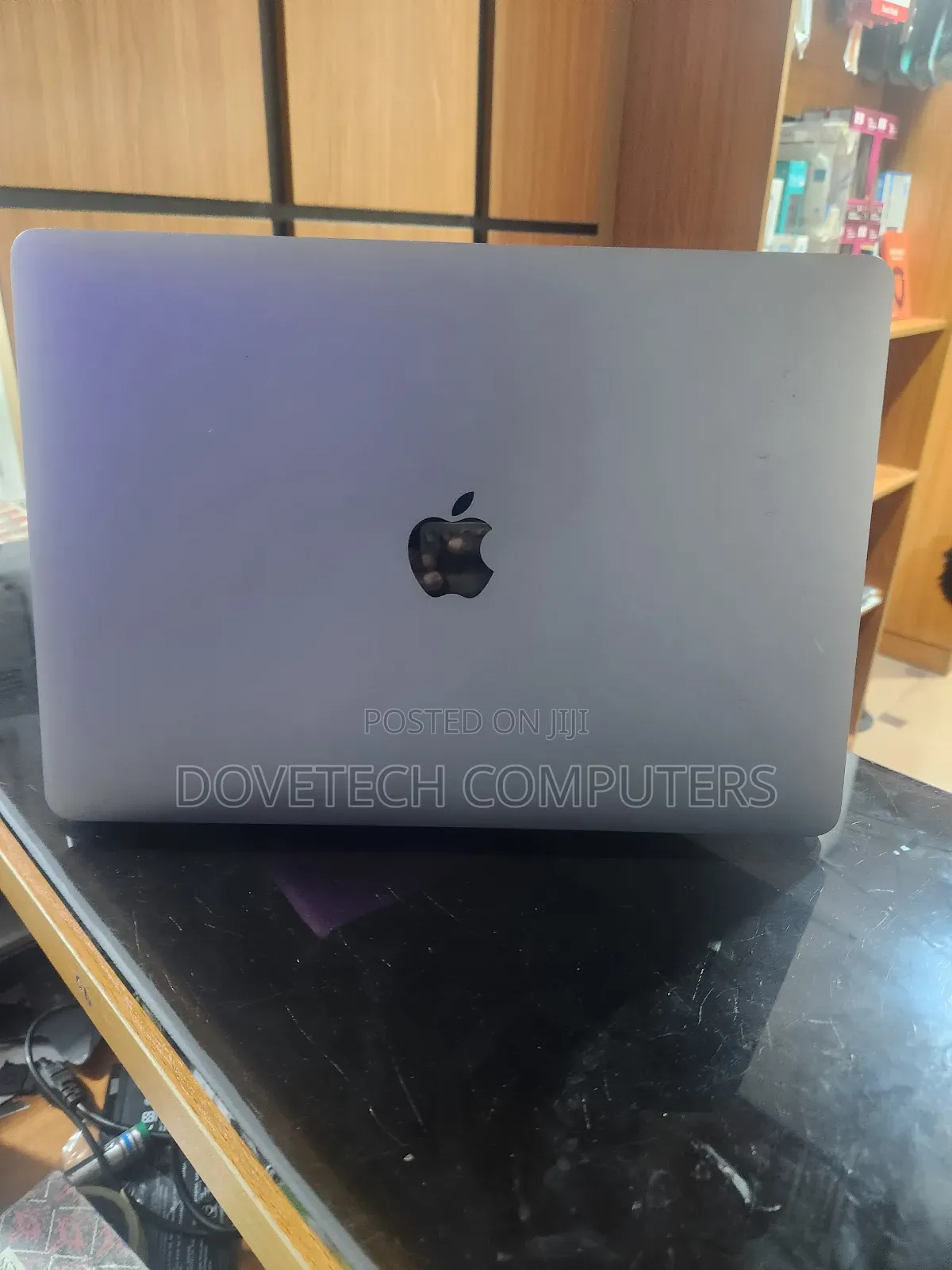 Laptop Apple MacBook Pro 2020 16GB Intel Core i7 SSD 512GB
