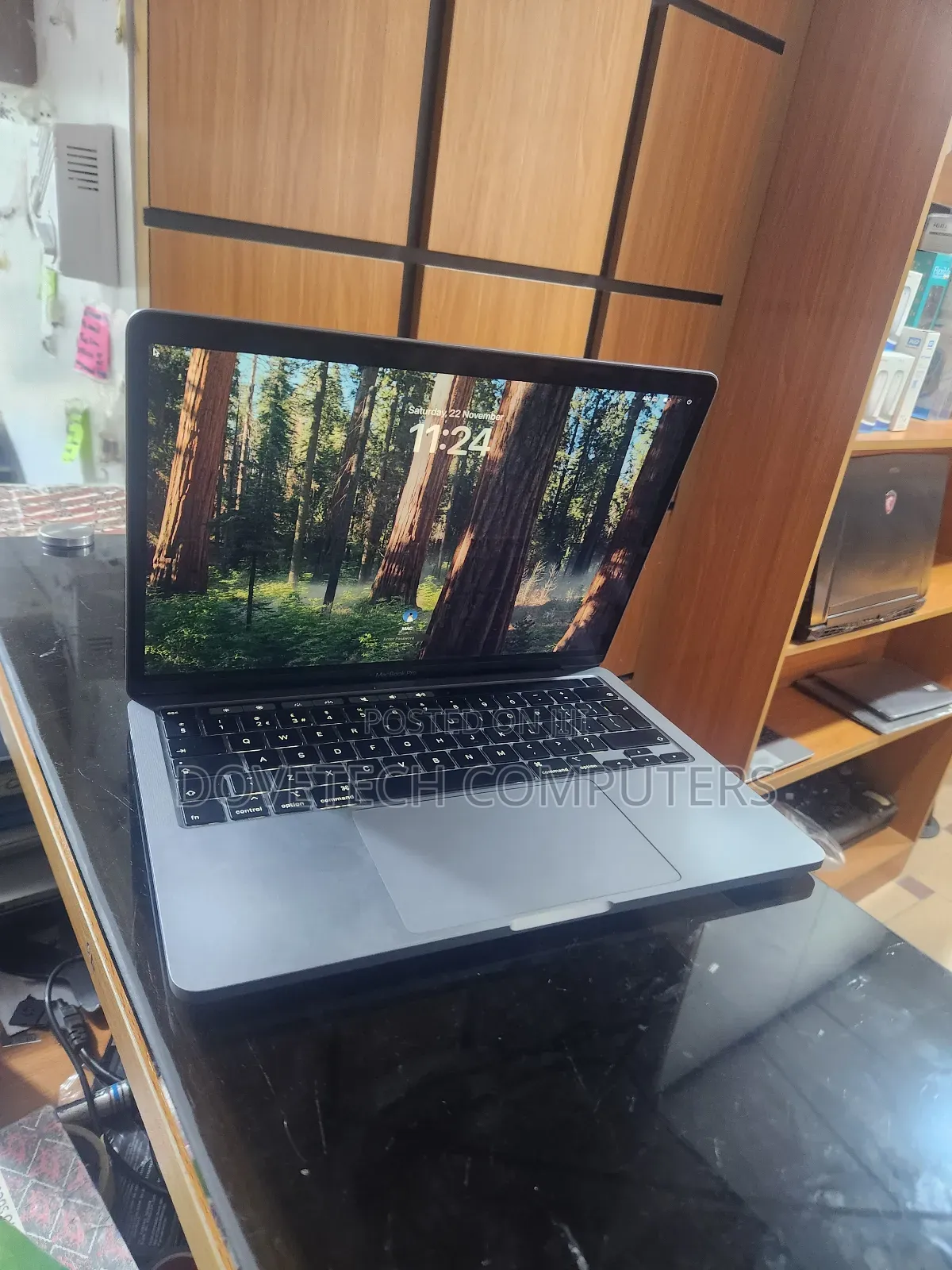 Laptop Apple MacBook Pro 2020 16GB Intel Core i7 SSD 512GB