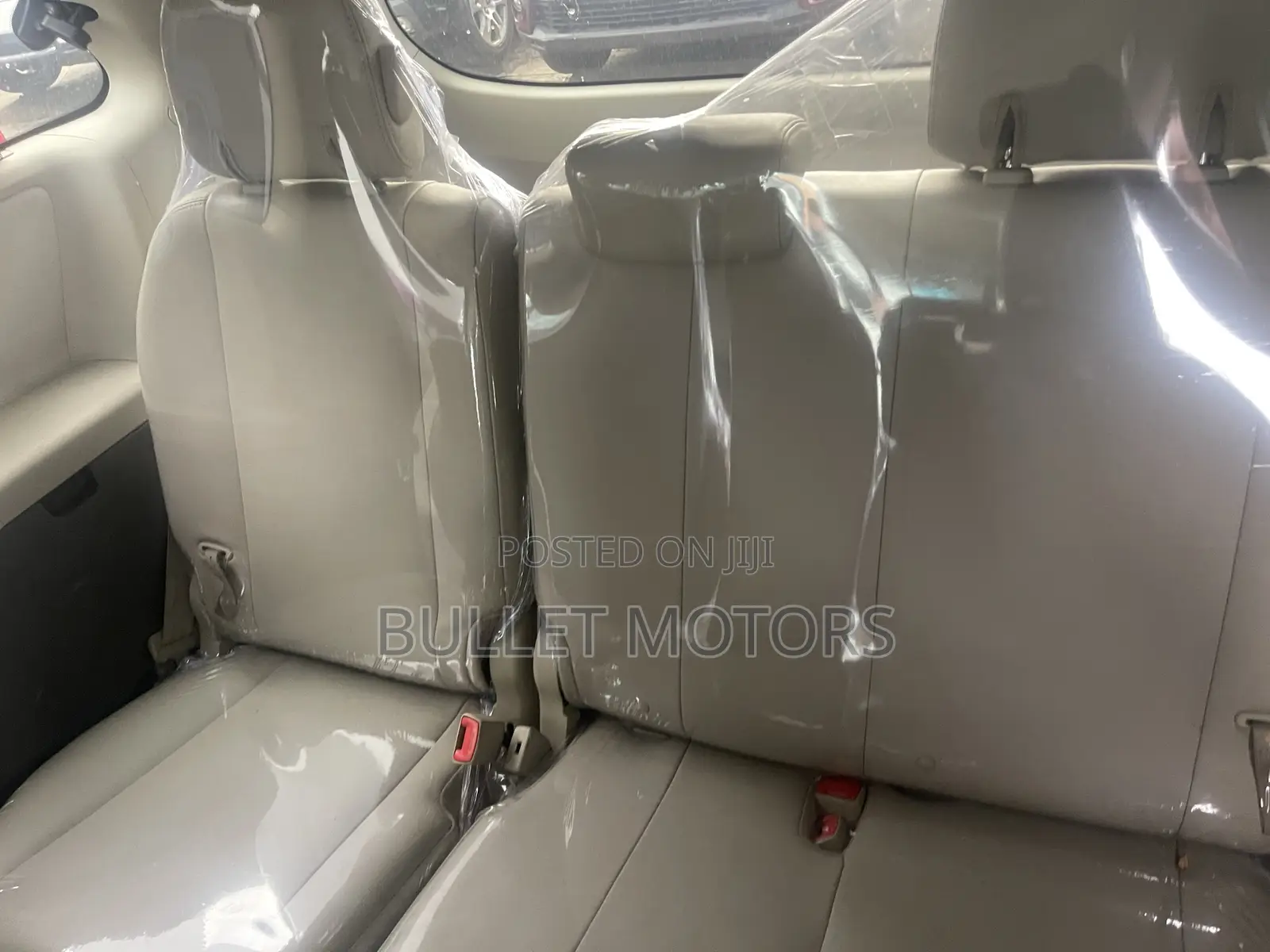 Toyota Sienna XLE 7 Passenger Mobility 2012 Red