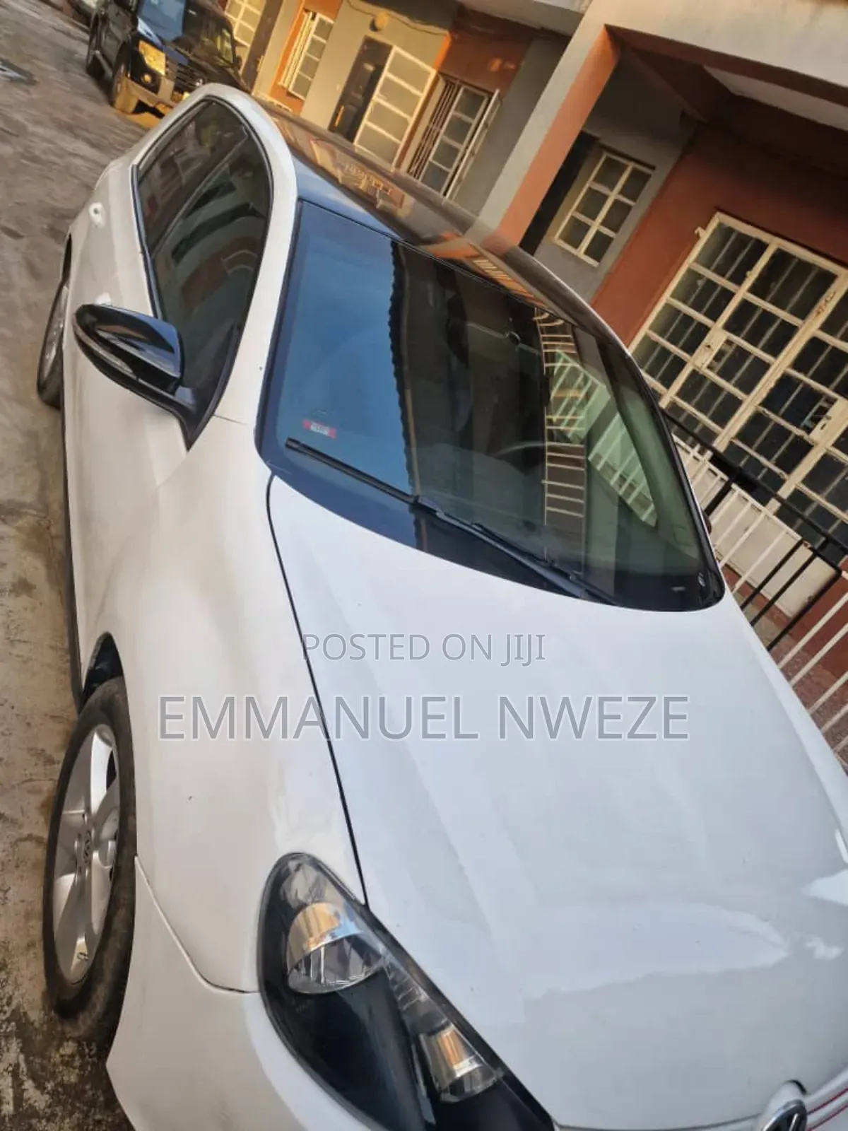 Volkswagen Golf 2.5 5 Door Automatic 2012 White
