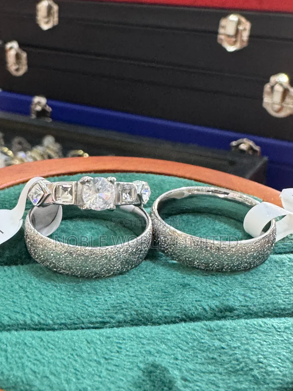 Dazzling Silver Proposal/Wedding Rings Og 6s