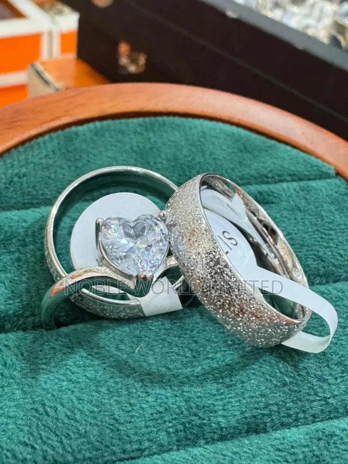 Dazzling Silver Proposal/Wedding Rings Og 6s