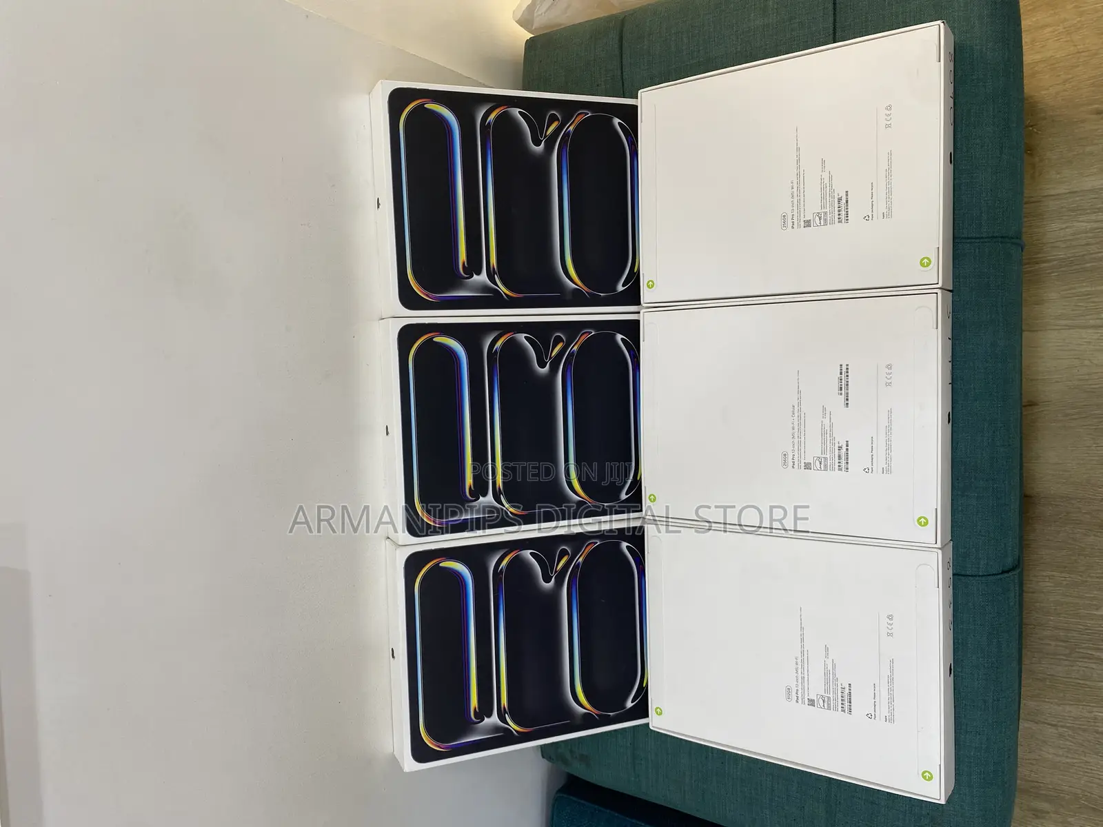 New Apple iPad Pro 13 (2025) 256 GB