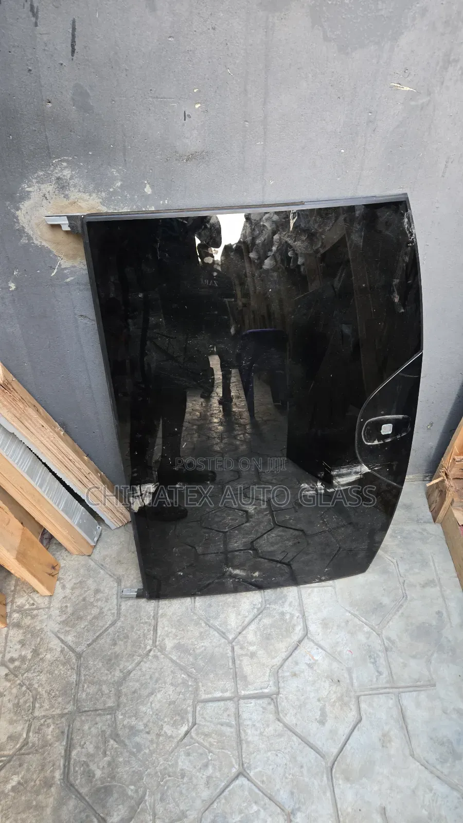 C300 2009 Panoramic Roof Glass Available