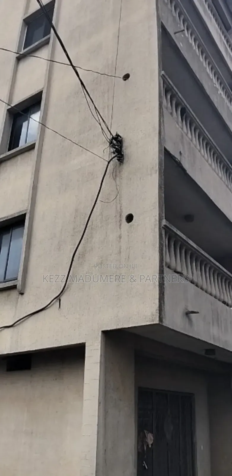 8bdrm Block of Flats in Imo Avenue Ext, Aba, Port-Harcourt for sale