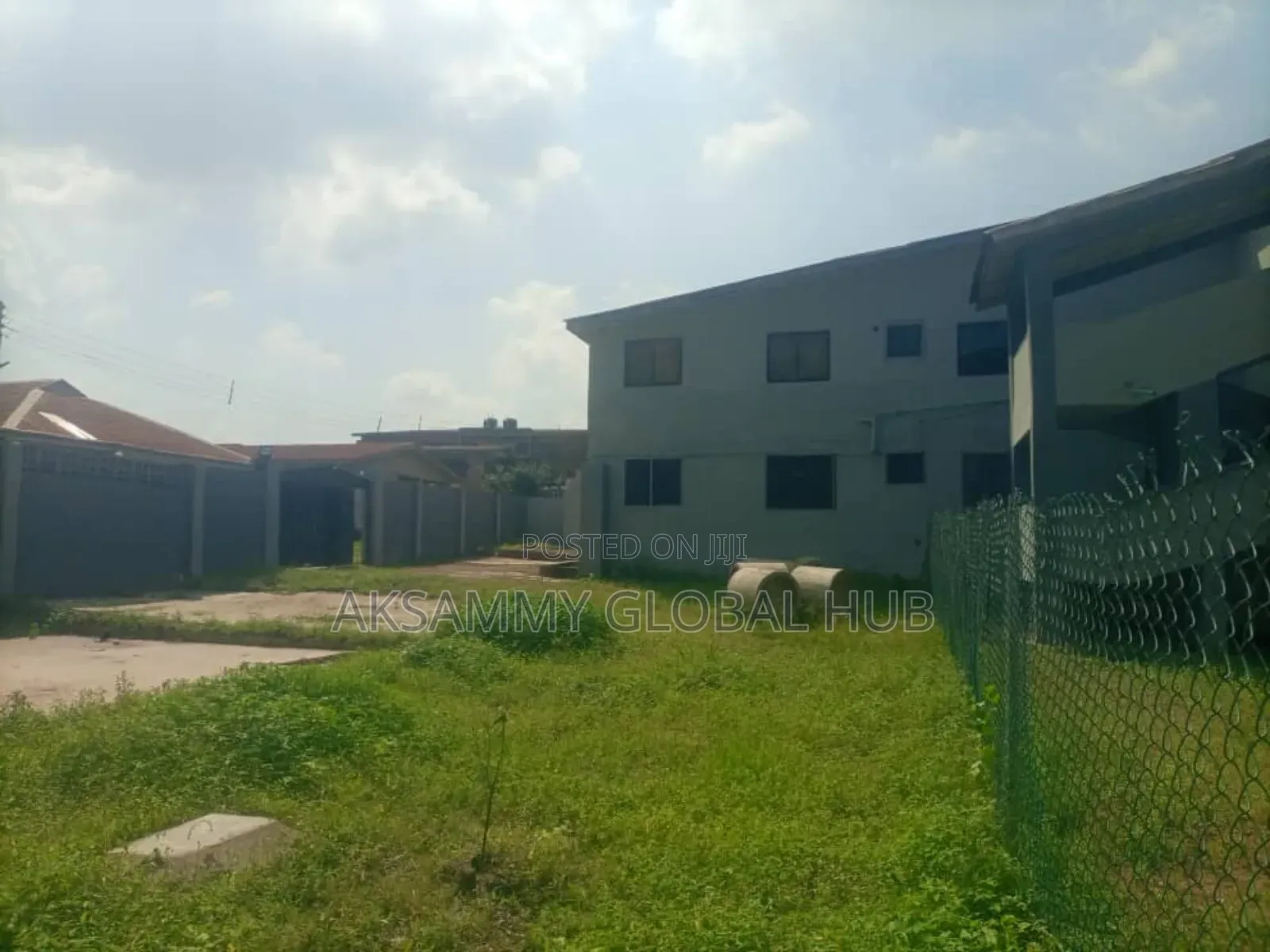 20bdrm Block of Flats in Ibadan for sale