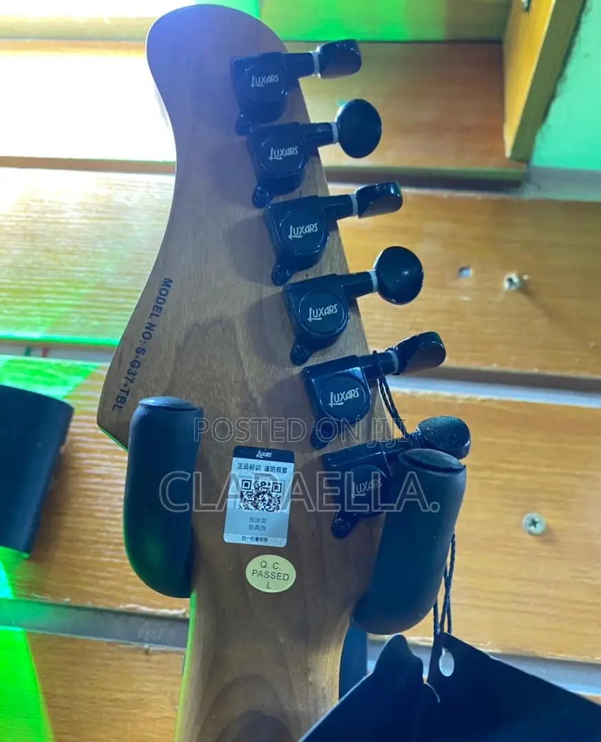 Luxars S-G37-Fm Electric Guitar
