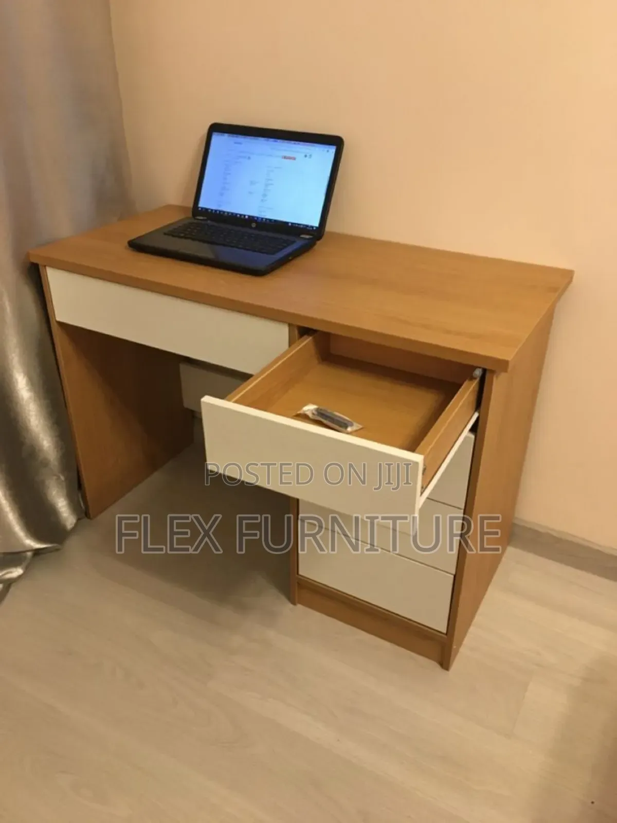 Reading Table
