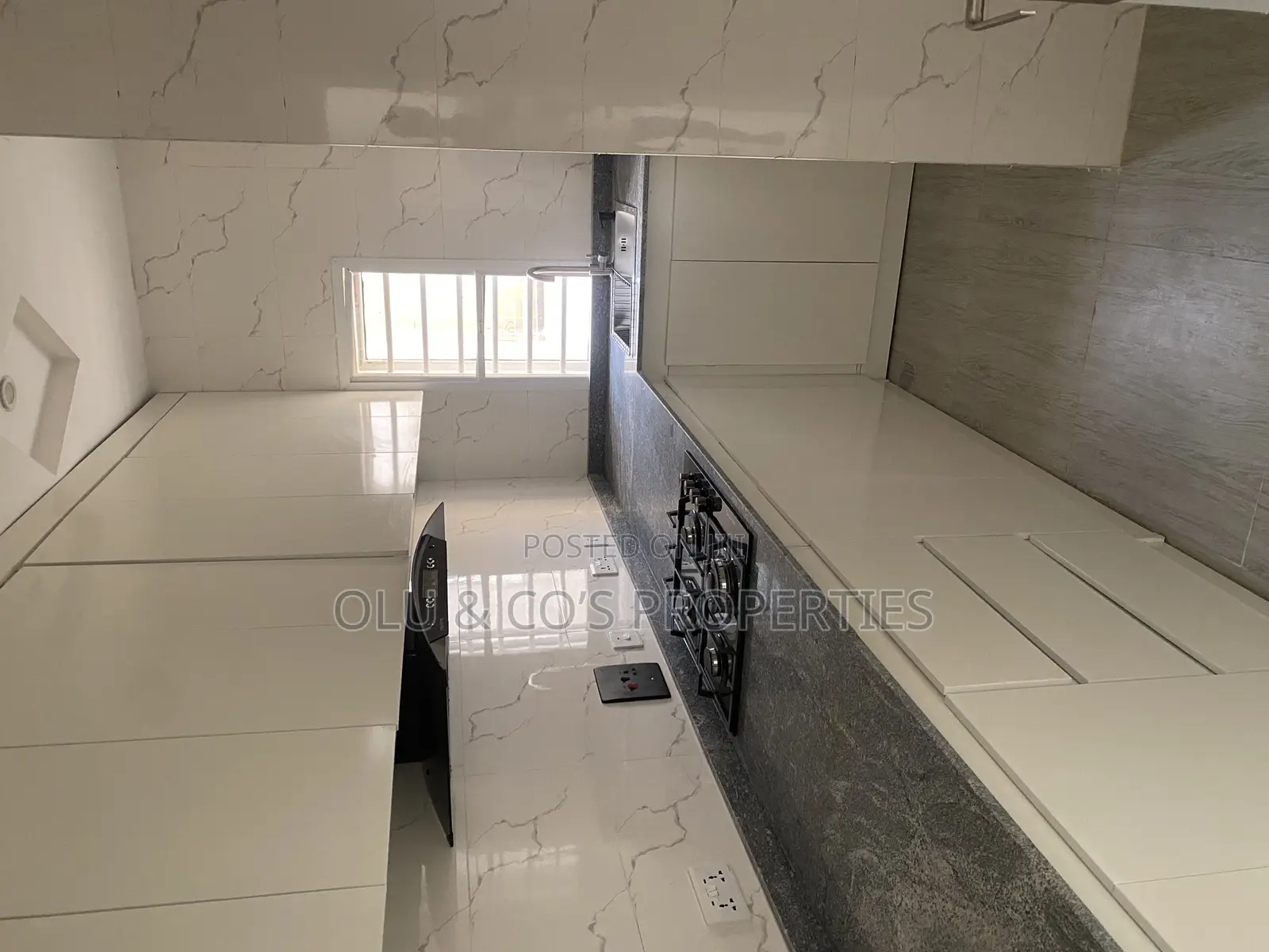 2bdrm Block of Flats in Katampe for rent