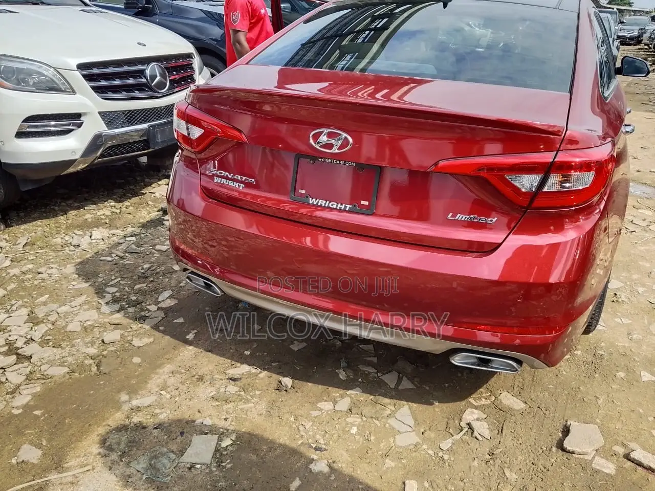 Hyundai Sonata Limited Sedan FWD (2.4L 4cyl 6A) 2016 Red